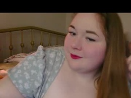 Screen Grab from lilah_sweetxxx