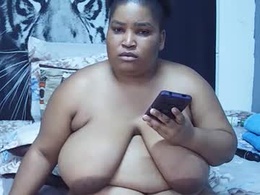 Screen Grab from lilchocodoll