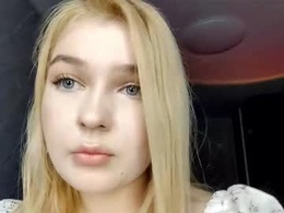 Screen Grab from lilianniimi