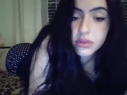 Screen Grab from lililuvsy0u