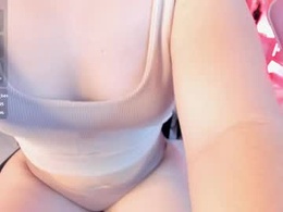 Screen Grab from lilithbloom7