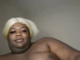 Screen Grab from lilmissthickem88