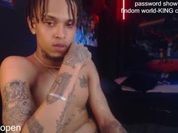 Screen Grab from lilray99