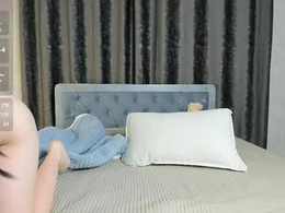 Screen Grab from lily_moly