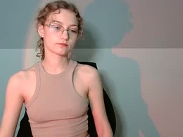 Screen Grab from lily_tayberry