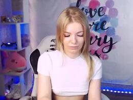 Screen Grab from lilydavisss