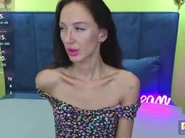 Screen Grab from linamoonn_
