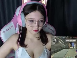 Screen Grab from linatyann