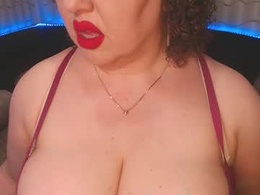 Screen Grab from lipsaddiction