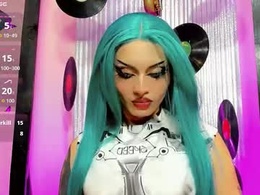 Screen Grab from lisa_sparkleee