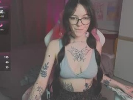Screen Grab from lisa_wet_