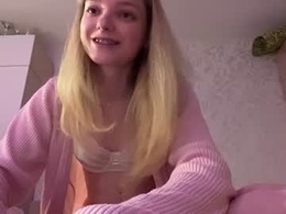 Screen Grab from lissa_meow_0_0
