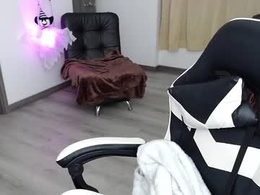 Screen Grab from little_amy__