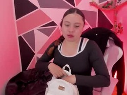 Screen Grab from little_emma0