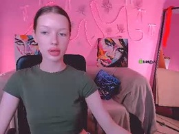 Screen Grab from little_pam_