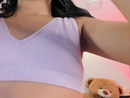 Screen Grab from littleemily1