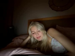 Screen Grab from littlelolabunnny