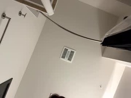 Screen Grab from littlelovesbig