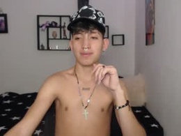 Screen Grab from littlextrem