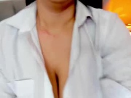 Screen Grab from lixxie_