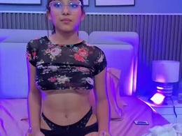 Screen Grab from liz__cute
