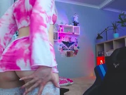 Screen Grab from lizberry_moon