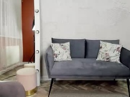 Screen Grab from lizzi_789