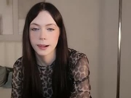 Screen Grab from lizzy_wells