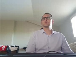 Screen Grab from loic31_31