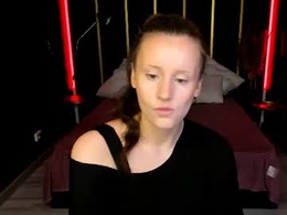 Screen Grab from lola_weeks