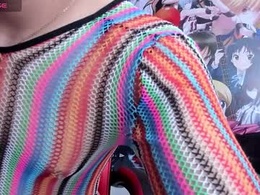 Screen Grab from lolasweett_