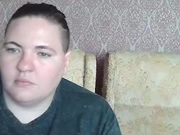 Screen Grab from lollyharleytsq