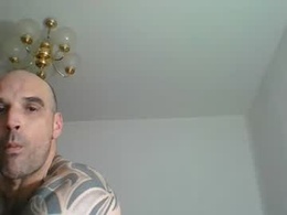 Screen Grab from lolotatto