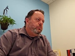 Screen Grab from lonelypeeper