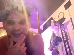 Screen Grab from lookhim25