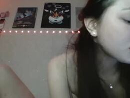 Screen Grab from loreyy_