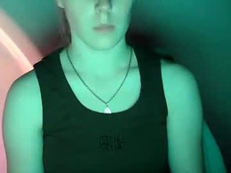 Screen Grab from love_vivian