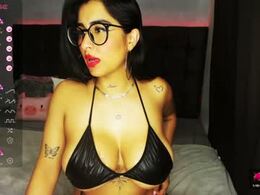 Screen Grab from lovely_violet13