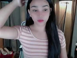 Screen Grab from lovelylaiza