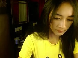 Screen Grab from lovelypetite143