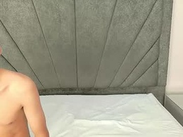 Screen Grab from loversonlive_os