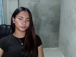 Screen Grab from loving_rhean