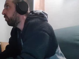 Screen Grab from lucabeech88