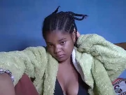 Screen Grab from luciana012