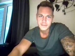 Screen Grab from lucidreamclicks