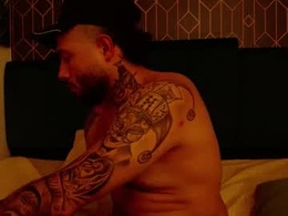 Screen Grab from lucky_smith1
