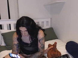 Screen Grab from luckymel666