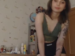 Screen Grab from lucy_glow