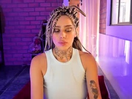 Screen Grab from lucyklumm
