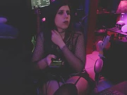 Screen Grab from lucypurr_666
